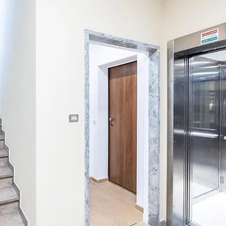 Appartement Irnerio Prestige In The Center By Synergy